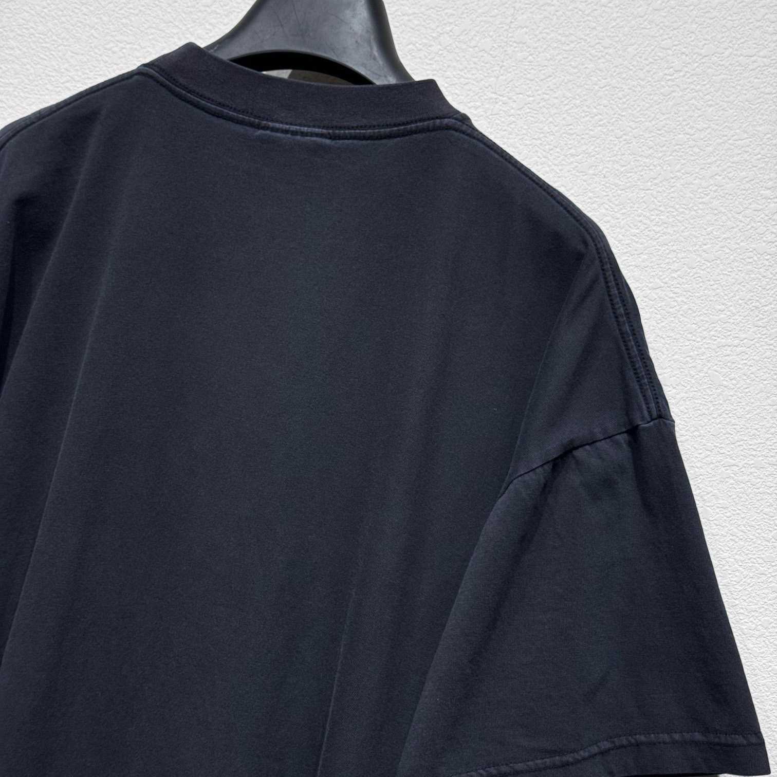 Balenciaga Getaria T-Shirt Oversize Fit In Washed Black Tubular Jersey - 