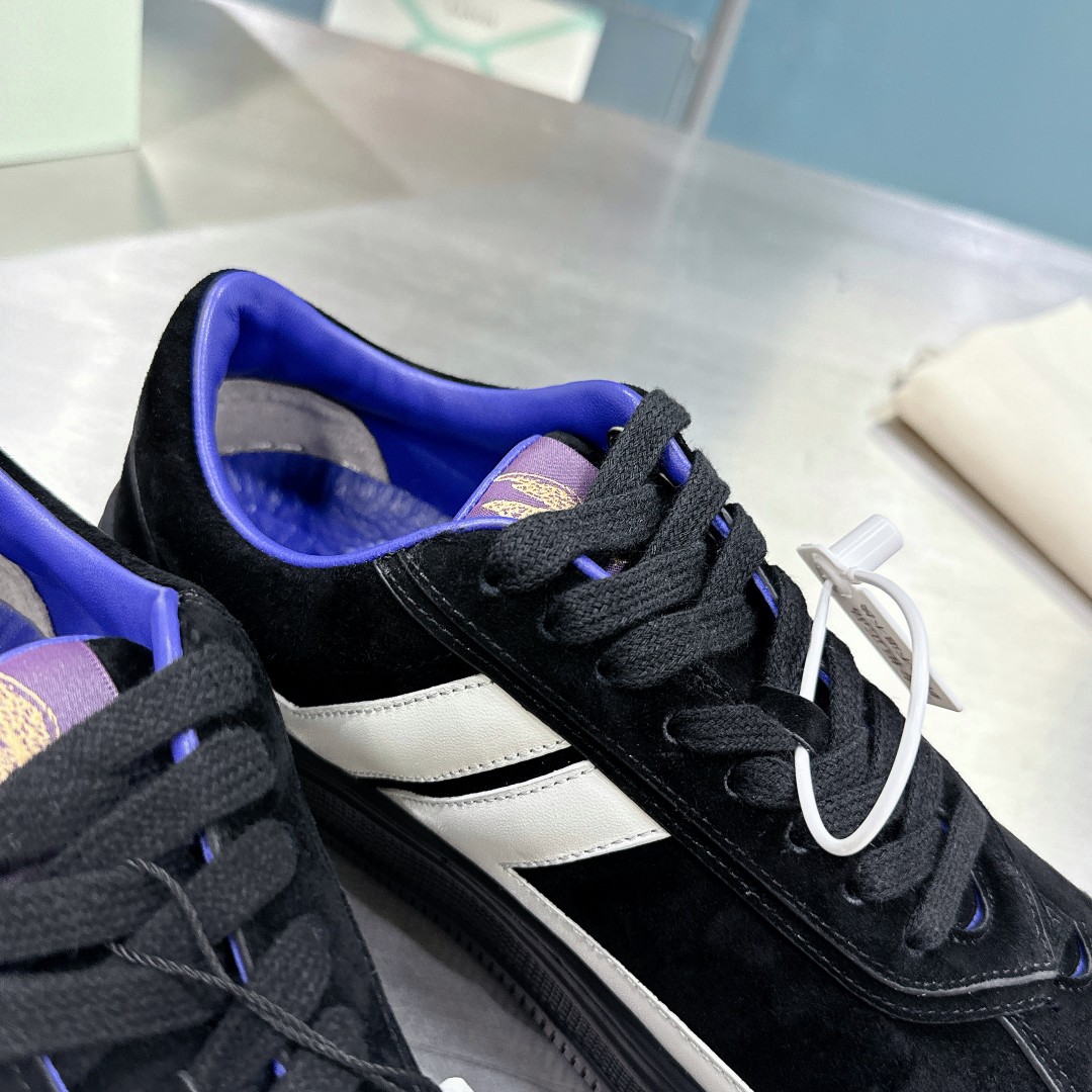 Lanvin x Future Cash Suede Sneakers - 