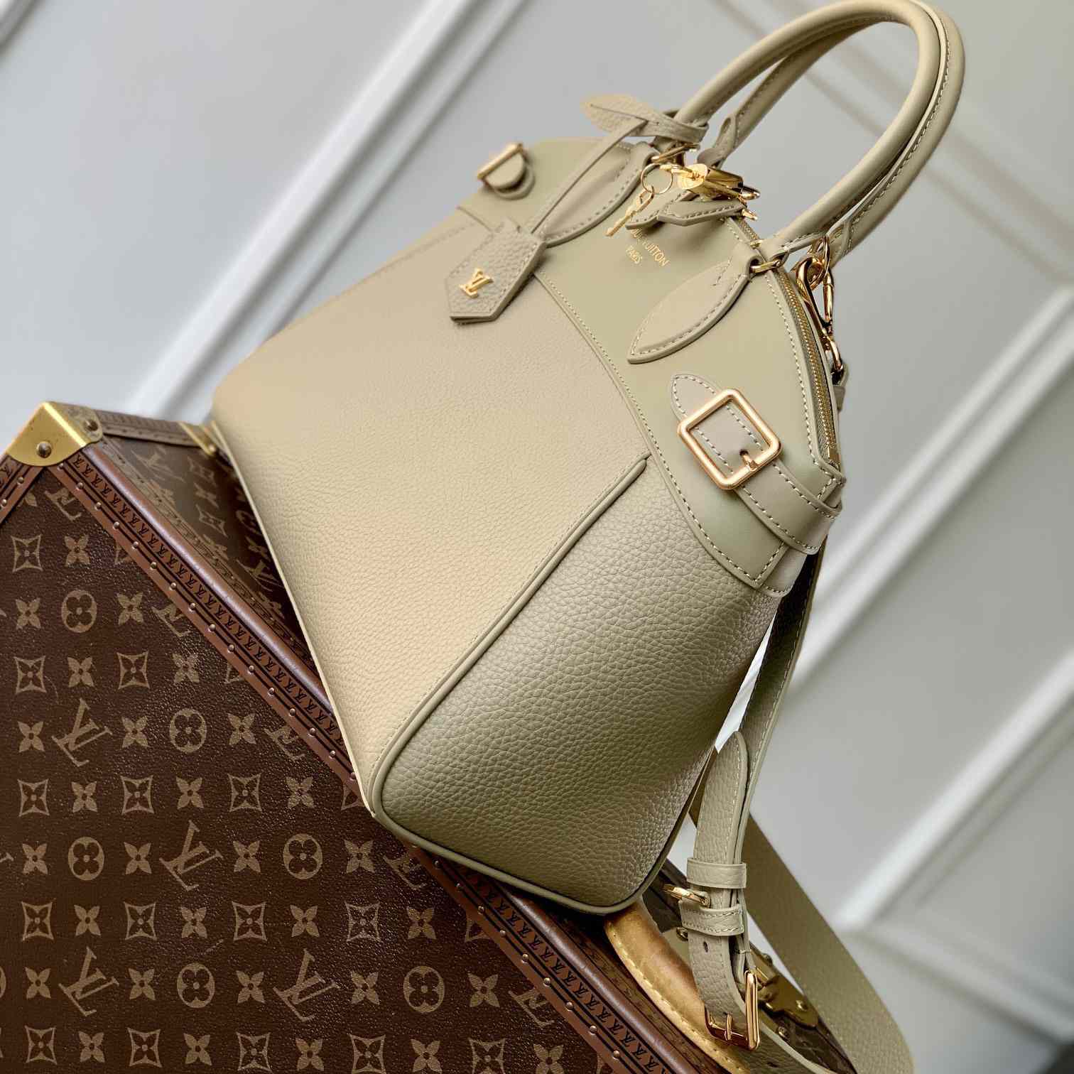Louis Vuitton Vendôme MM  M11214 - 
