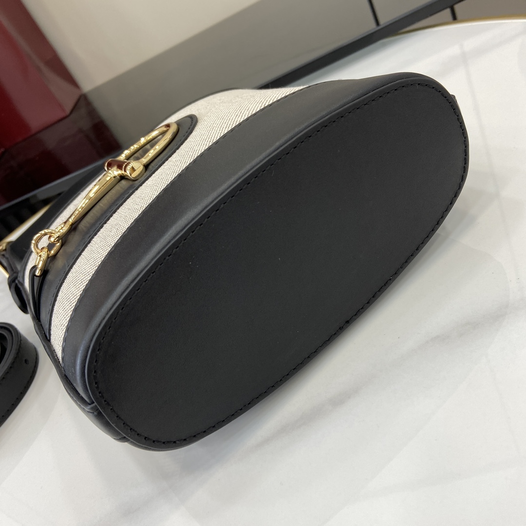 Gucci 73 Mini Bucket Bag - 