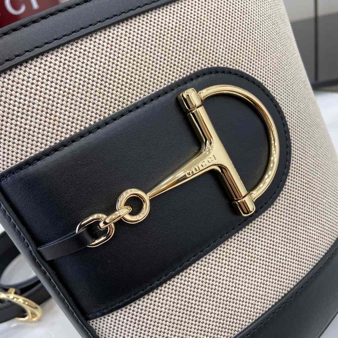 Gucci 73 Mini Bucket Bag - 