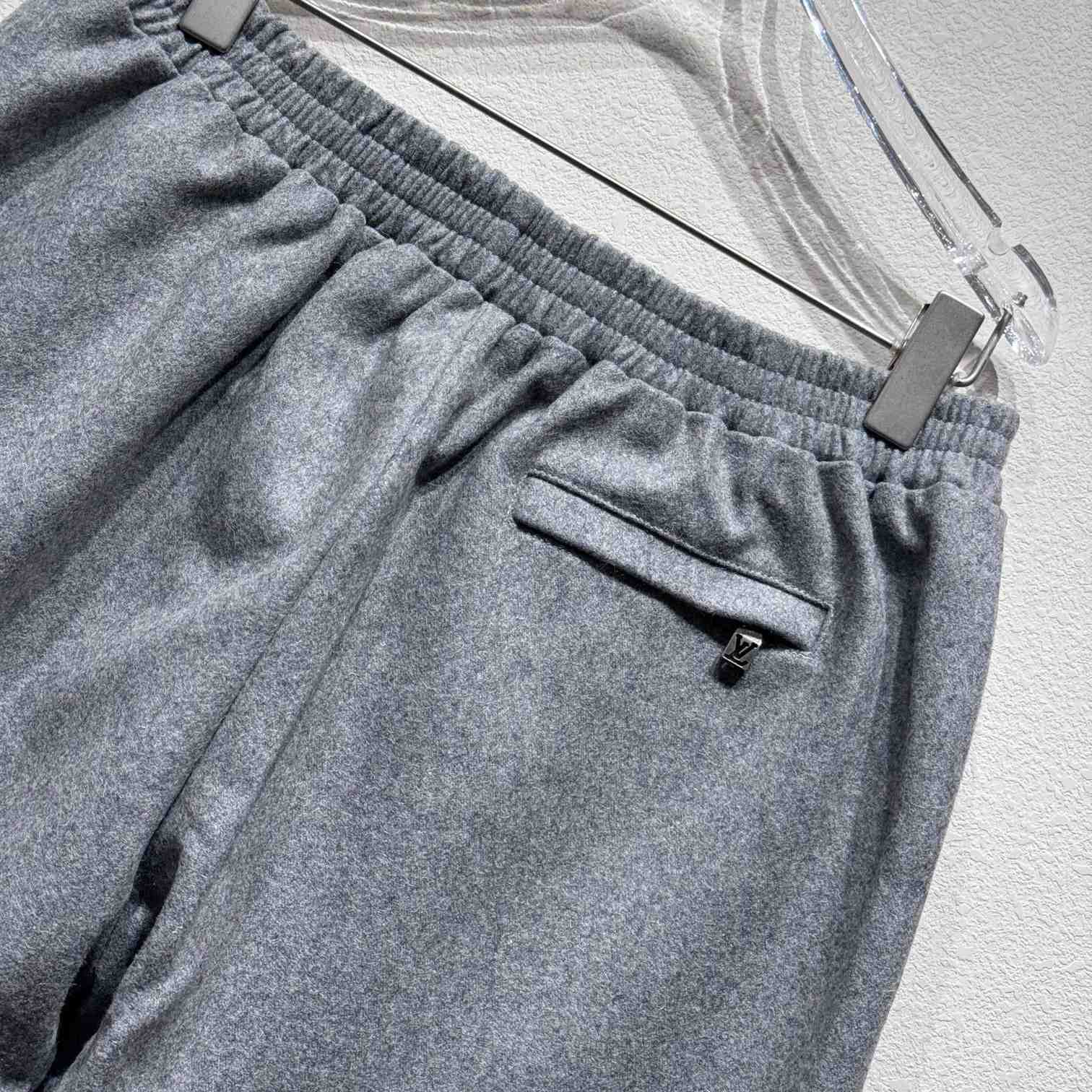 Louis Vuitton Tailored Technical Wool Track Pants   1AFXX3 - 