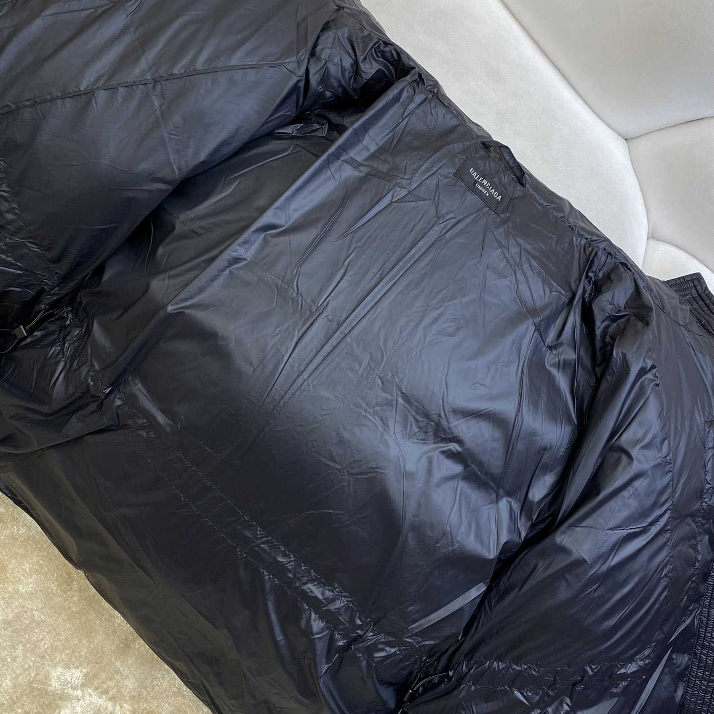 Balenciaga 3B Down Jackets - DesignerGu