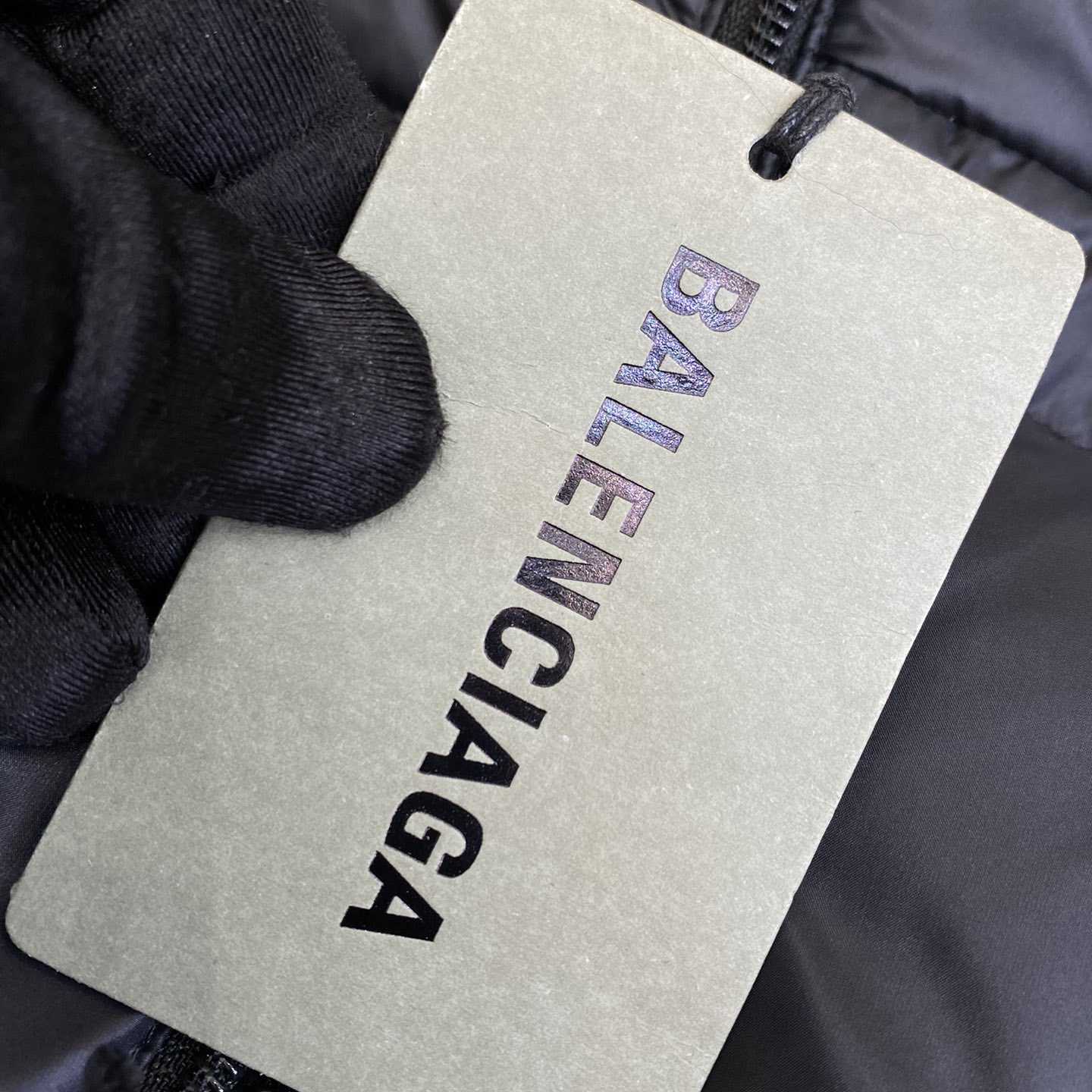 Balenciaga 3B Down Jackets - DesignerGu