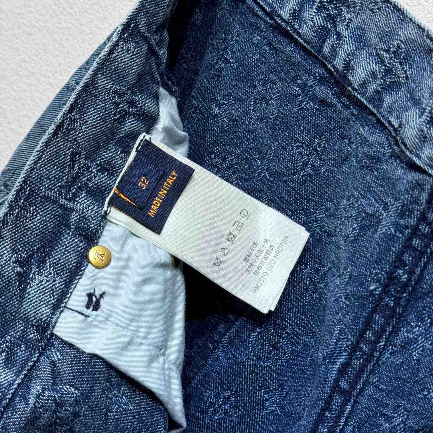 Louis Vuitton Monogram Denim Shorts - 