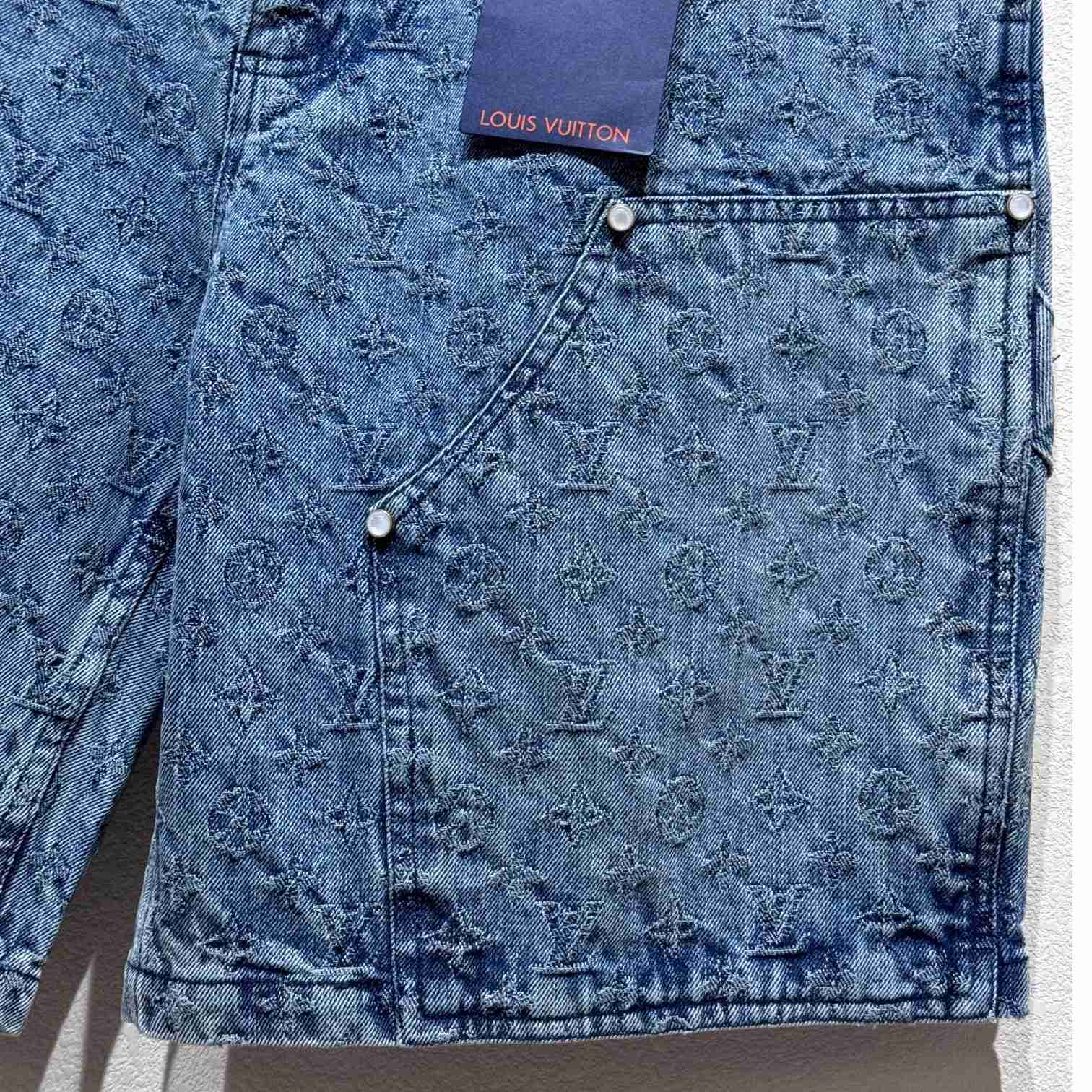 Louis Vuitton Monogram Denim Shorts - 