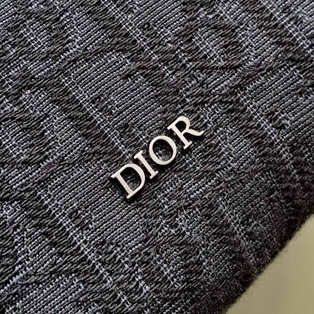 Dior Rider 2.0 Sling Bag  - 