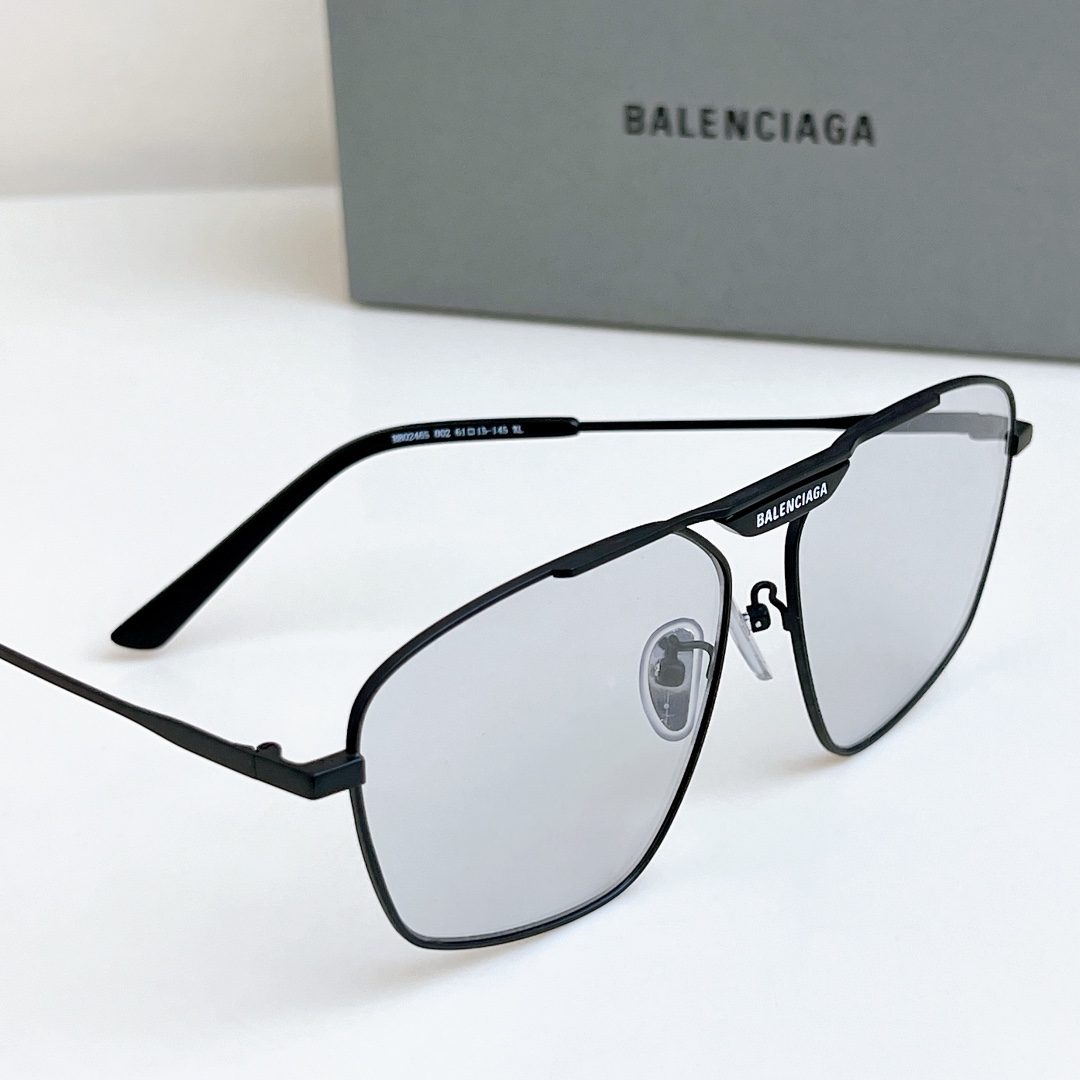 Balenciaga Tag 2.0 Navigator Sunglasses   BB0246SA - DesignerGu