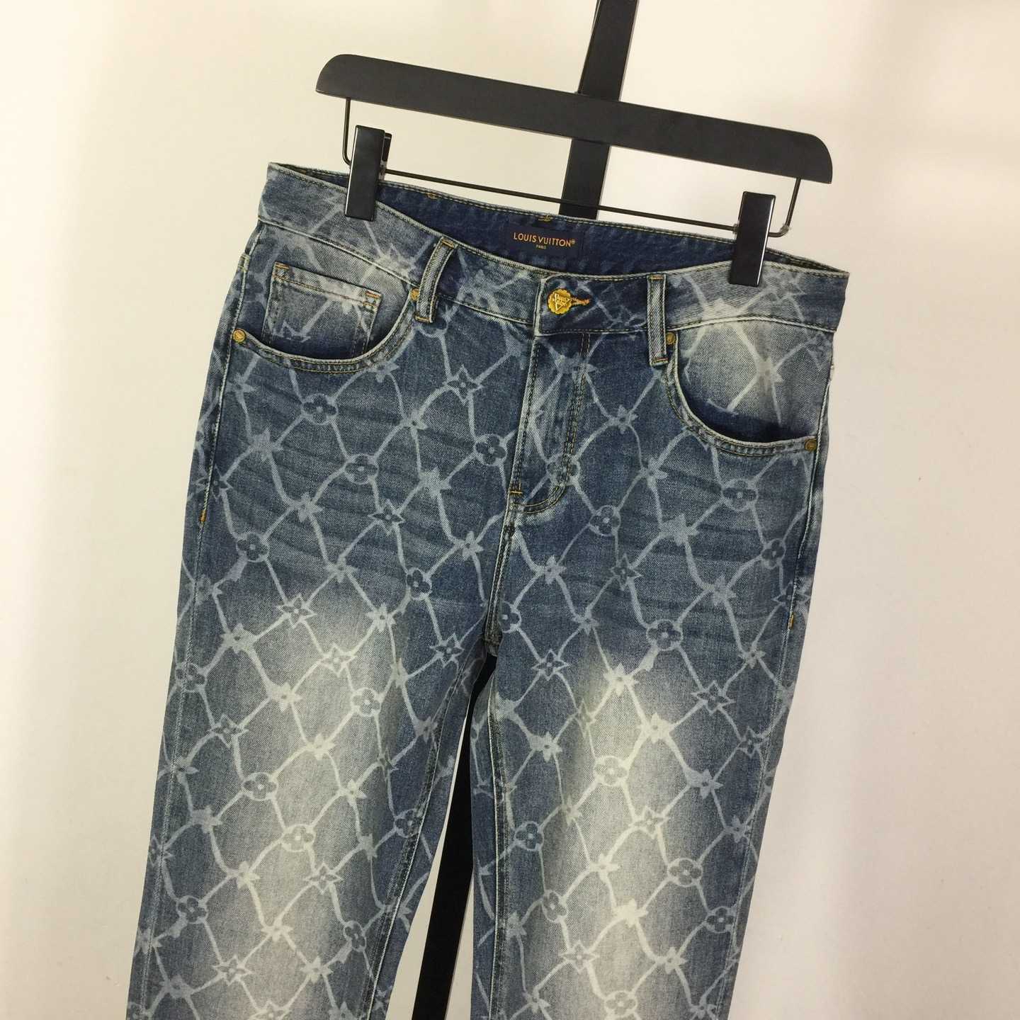 Louis Vuitton Jeans - DesignerGu