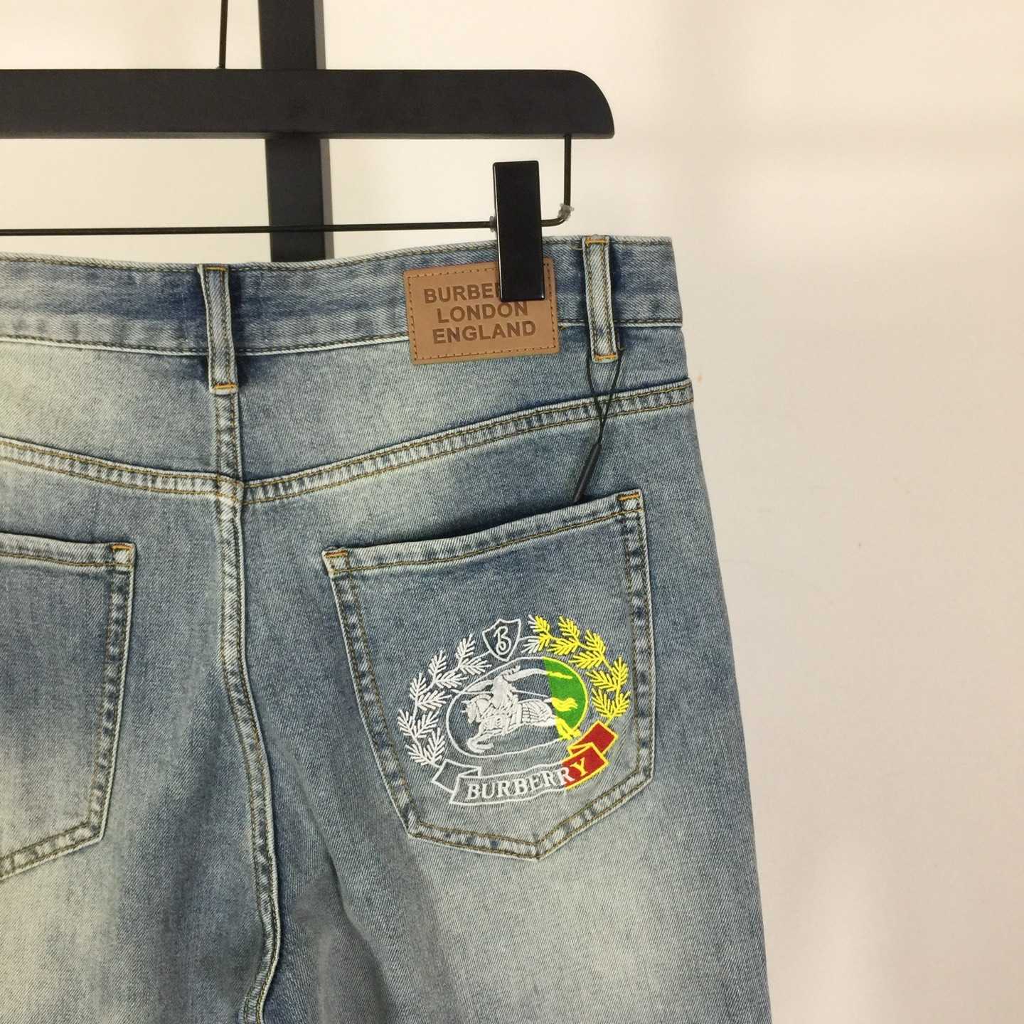Burberry Jeans - DesignerGu
