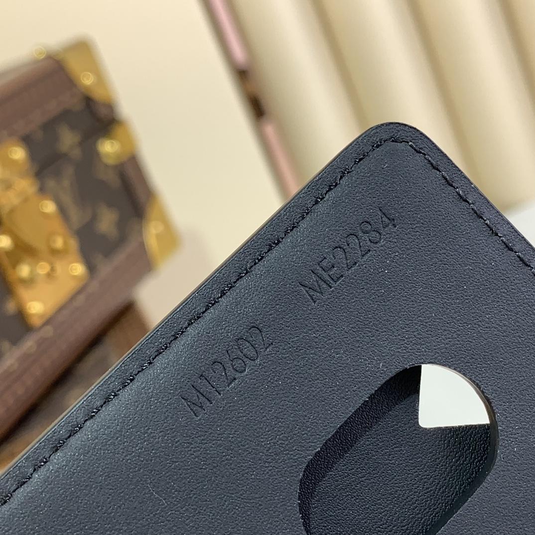 Louis Vuitton Porte-Cartes Magnet  M12602 - DesignerGu