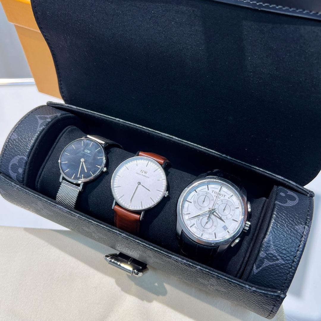 Louis Vuitton Etui 3 Montres     - DesignerGu