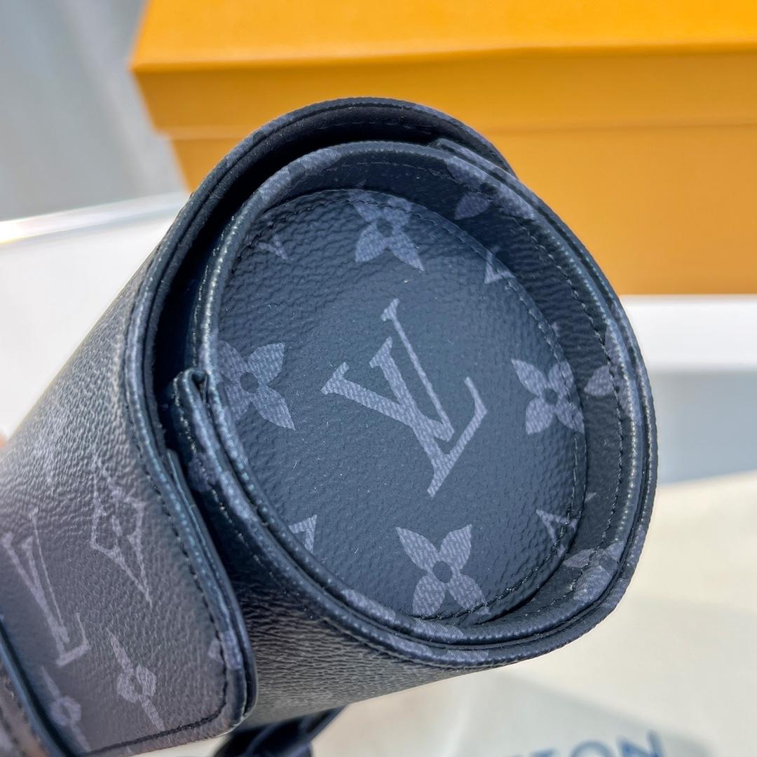 Louis Vuitton Etui 3 Montres     - DesignerGu