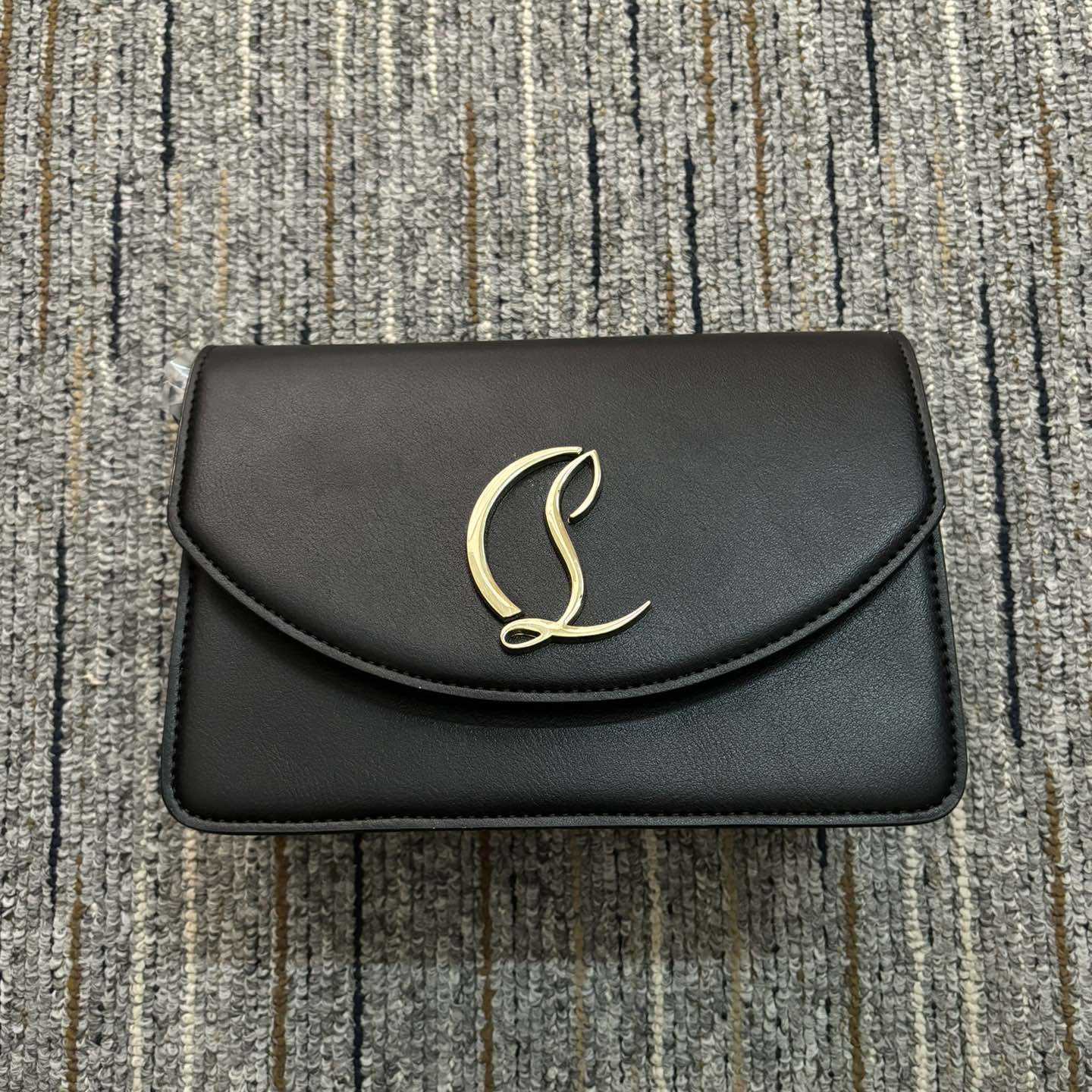 Christian Louboutin Crossbody Bag  (20-14-6.5cm) - DesignerGu