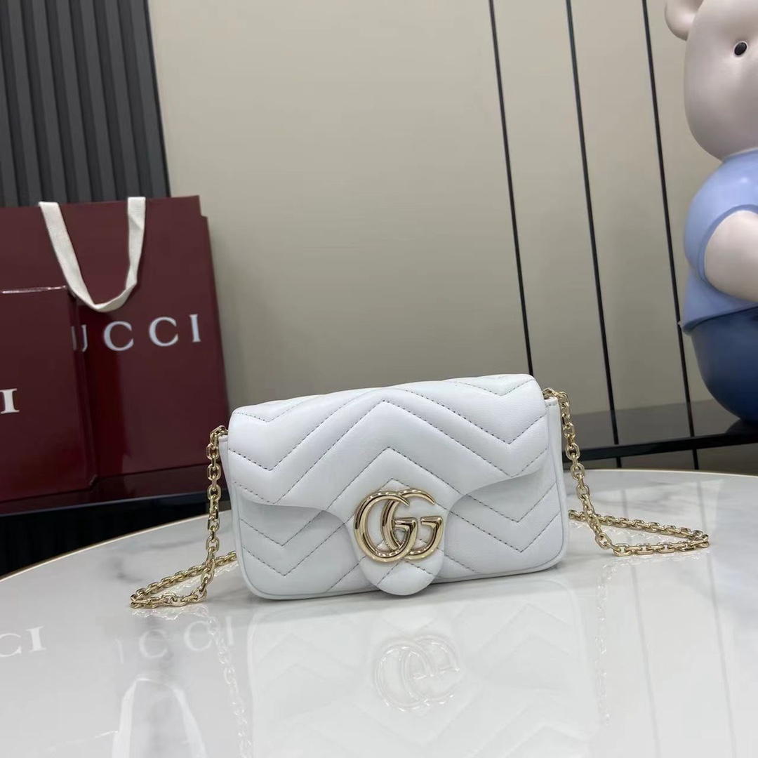 Gucci GG Marmont Mini Shoulder Bag - DesignerGu
