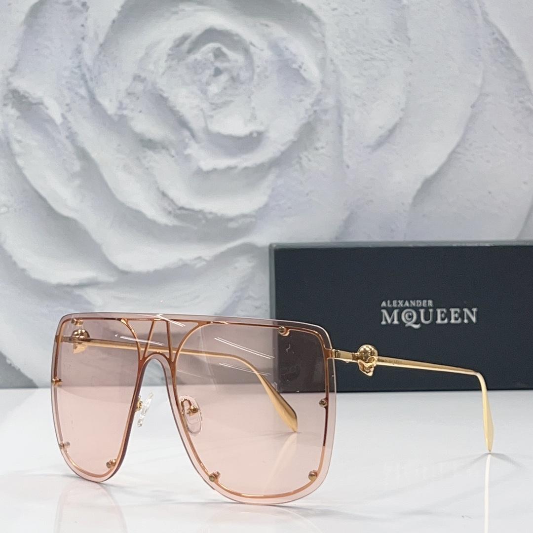 Alexander Mcqueen AM0313 Sunglasses  - DesignerGu