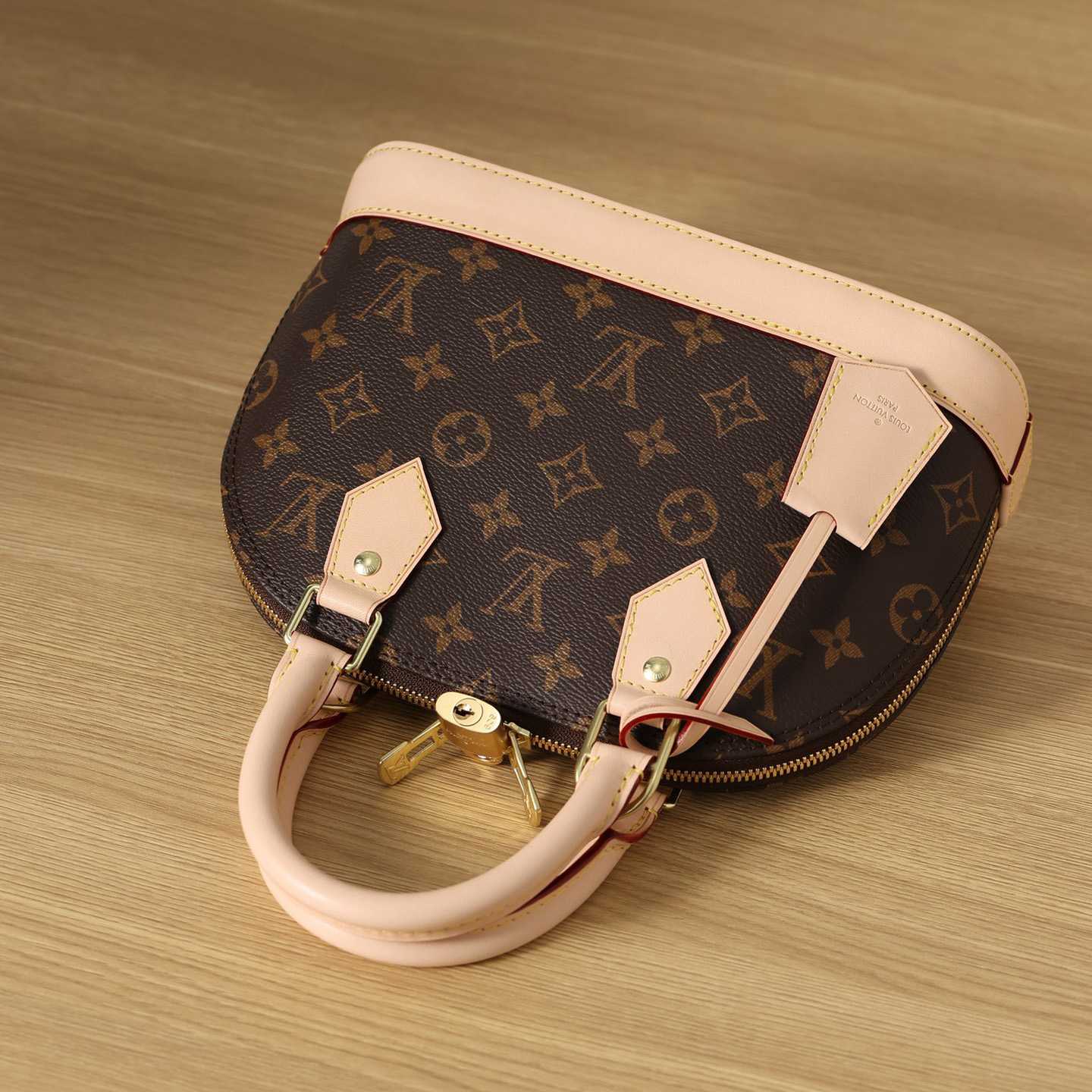 Louis Vuitton Alma BB Handbag (23.5-17.5-11.5cm)     M53152 - DesignerGu