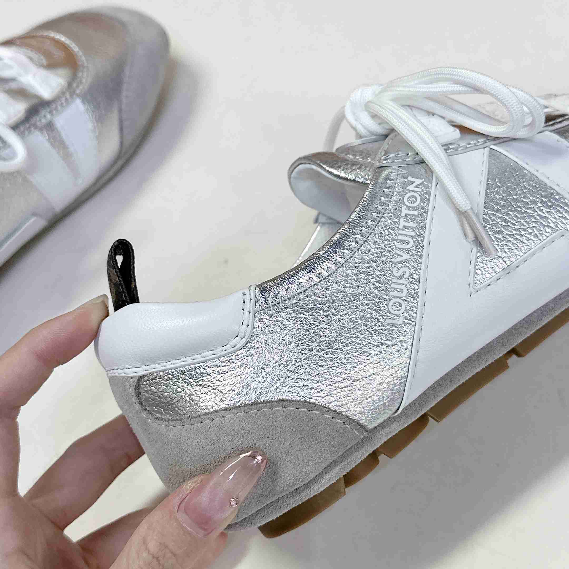 Louis Vuitton LV Sneakerina   1AHOJD - DesignerGu