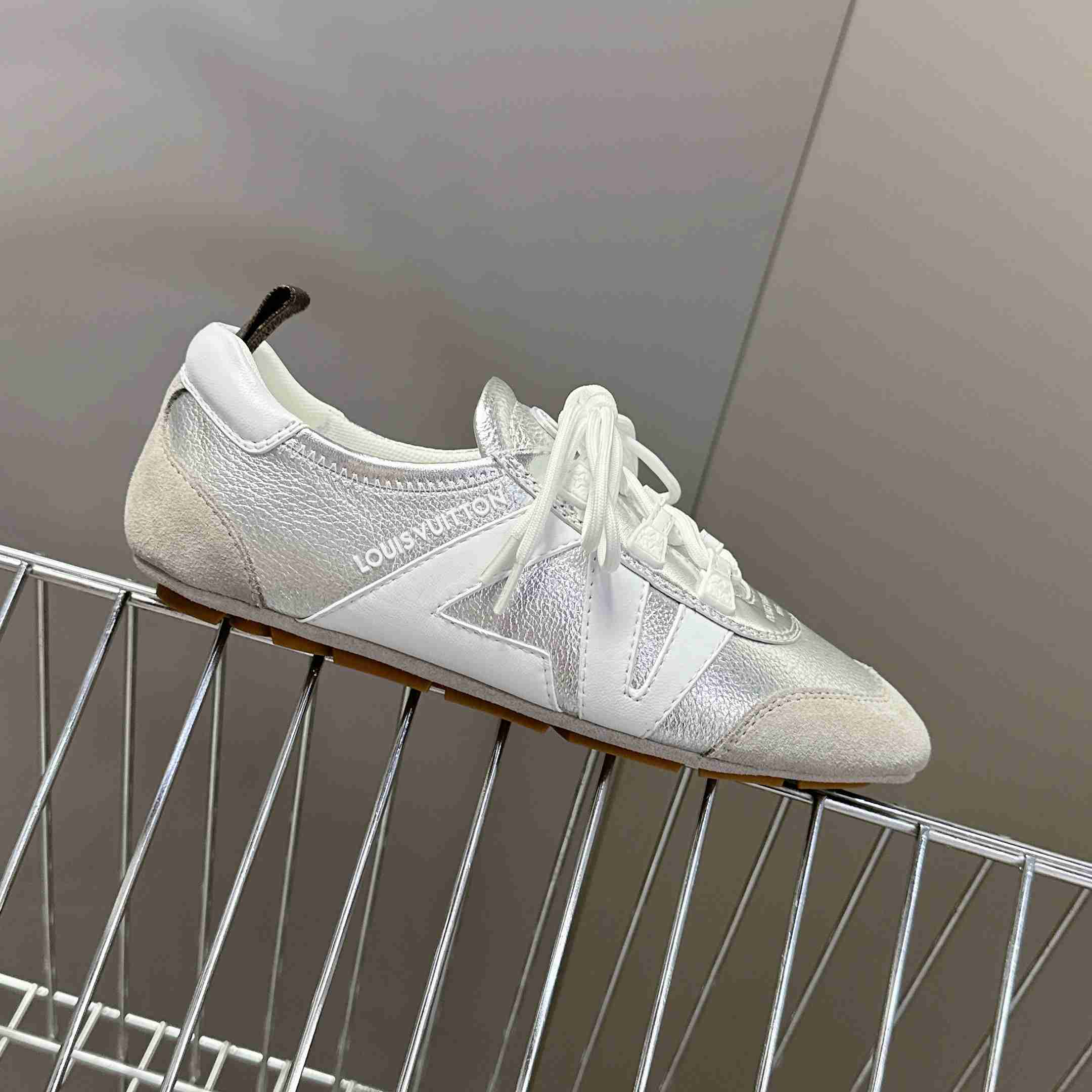 Louis Vuitton LV Sneakerina   1AHOJD - DesignerGu