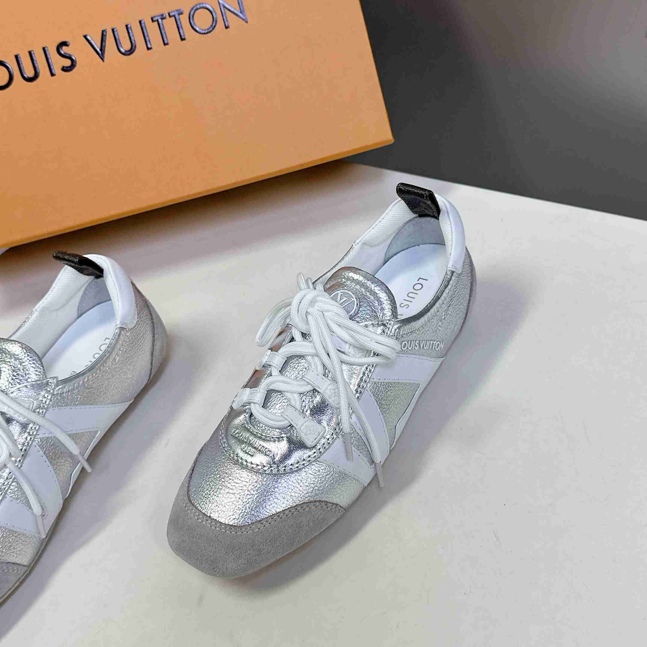 Louis Vuitton LV Sneakerina   1AHOJD - DesignerGu