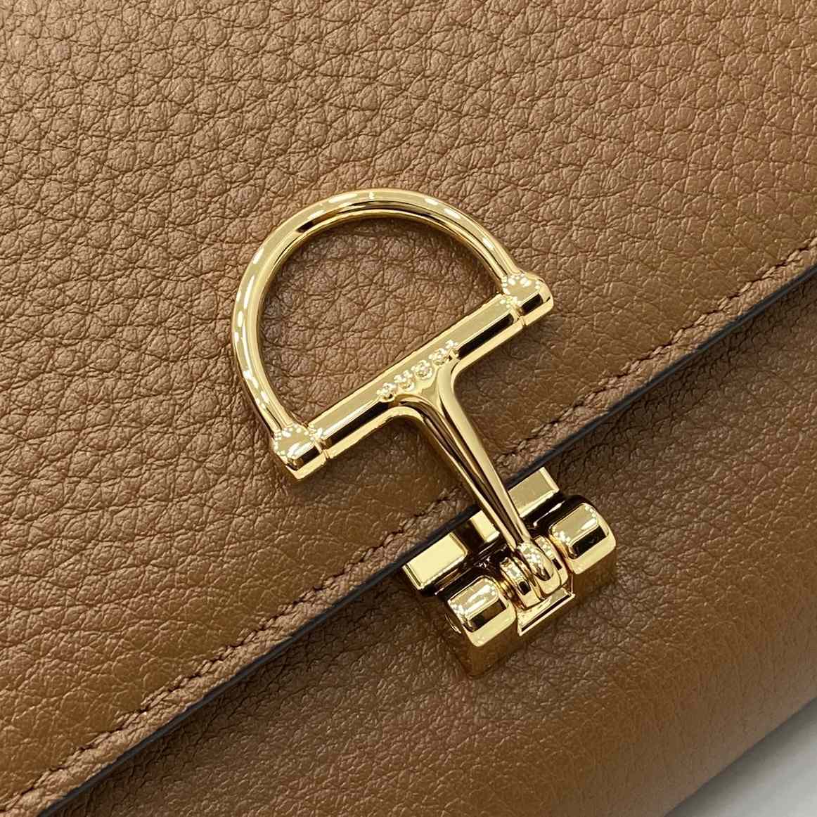 Gucci Softbit Continental Wallet - DesignerGu