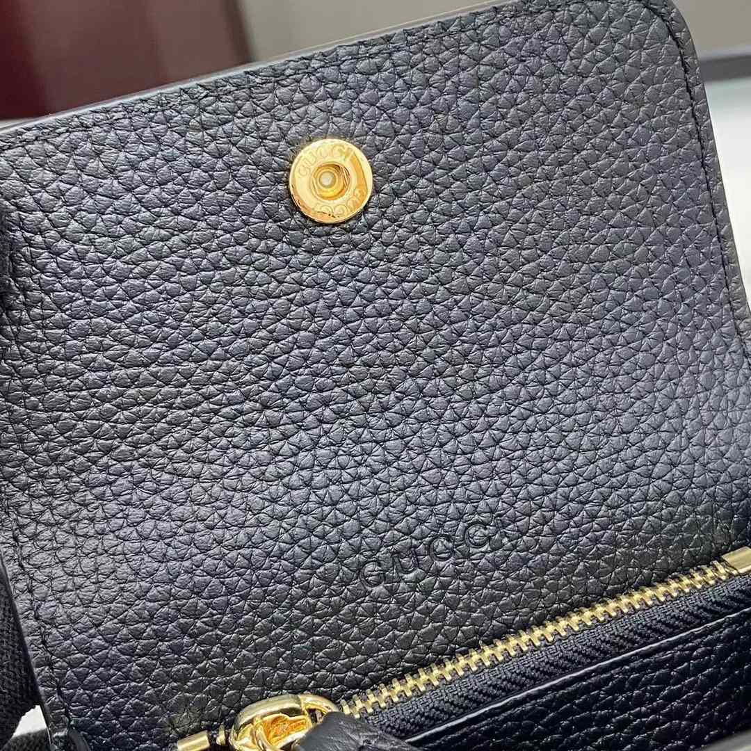 Gucci Softbit Card Case - DesignerGu