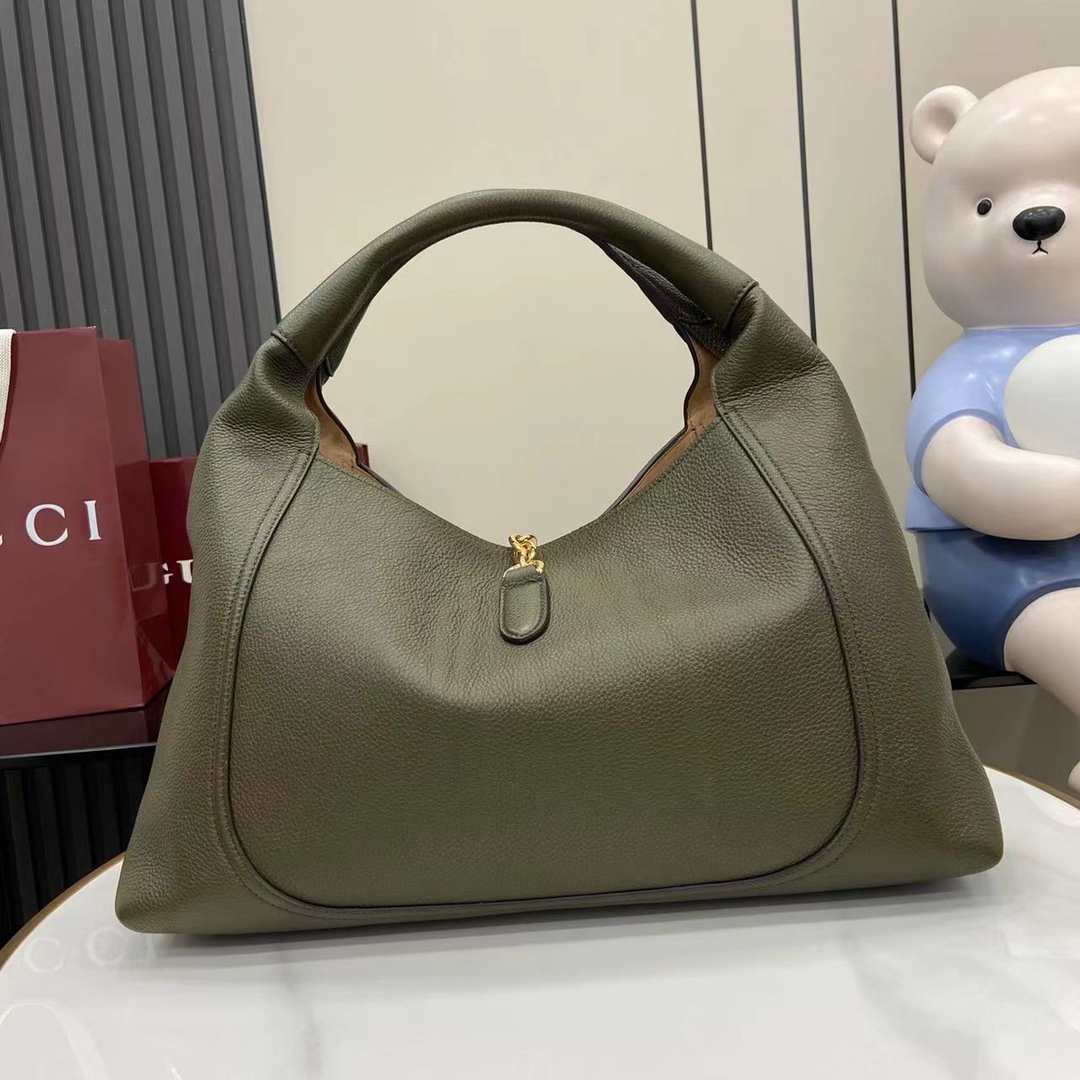 Gucci Softbit Maxi Shoulder Bag - DesignerGu