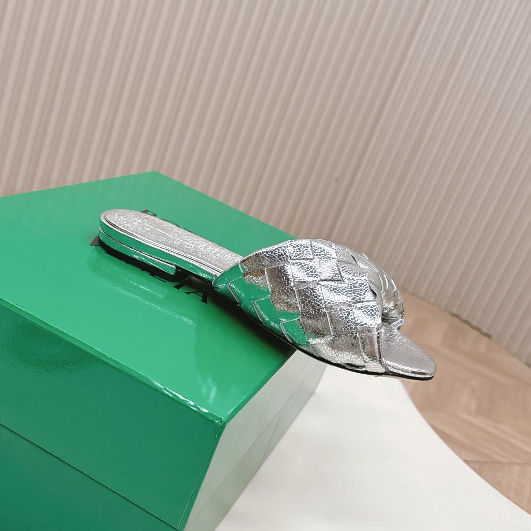 Bottega Veneta Blink Flat Mule - DesignerGu