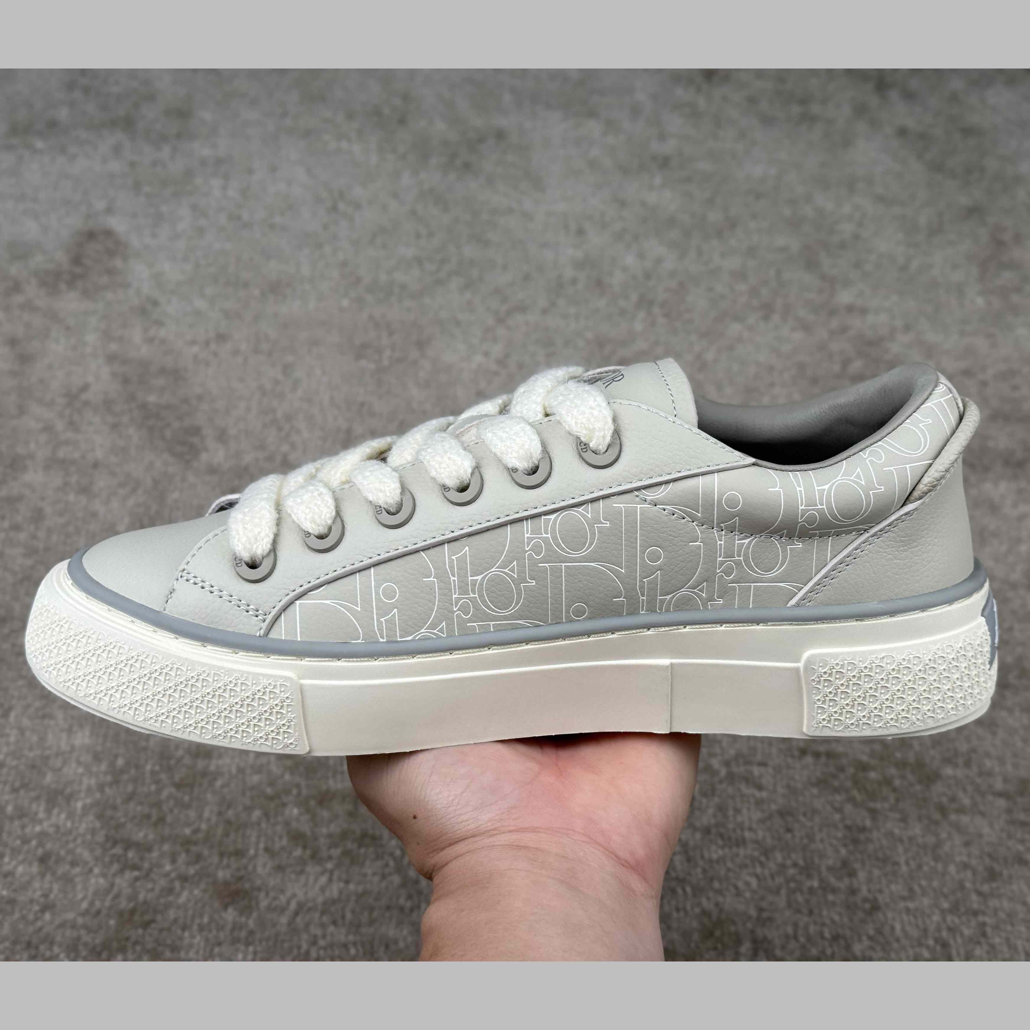 Dior B33 Spin Sneaker  - DesignerGu