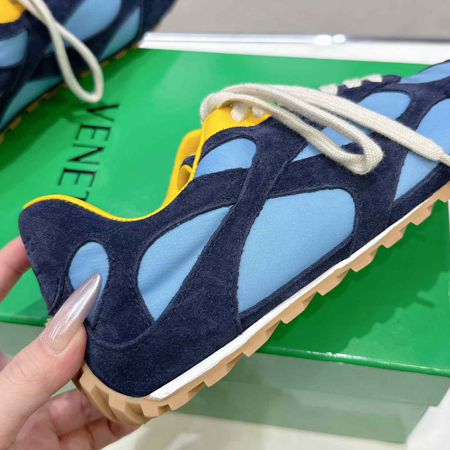 Bottega Veneta Orbit Flash Sneaker - DesignerGu