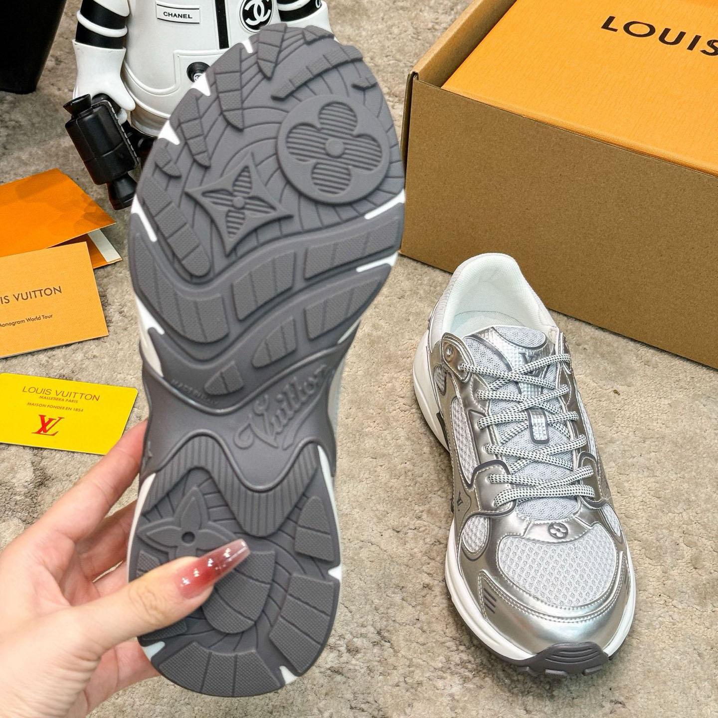 Louis Vuitton LV Olympia Sneaker   1AHOI1 - DesignerGu