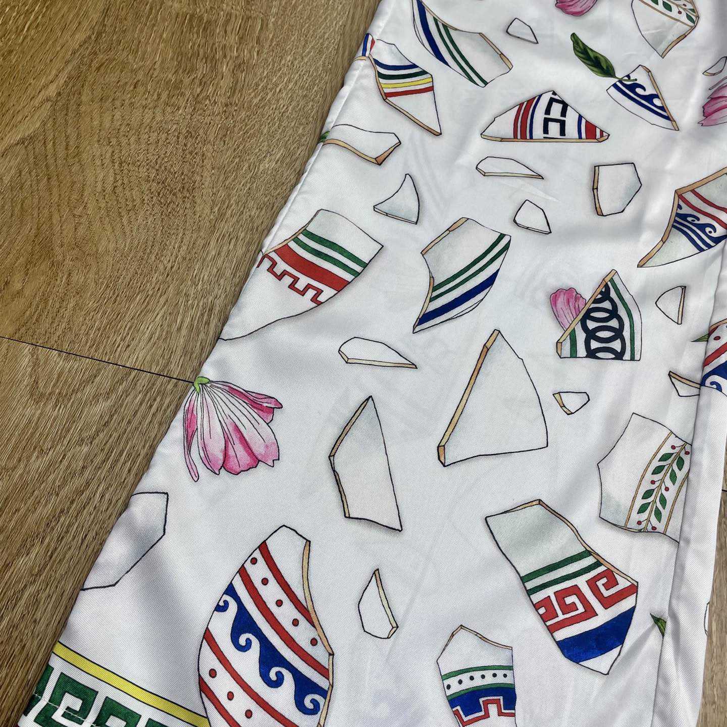 Casablanca Le Vase Brise Silk Trousers    CA3533 - DesignerGu