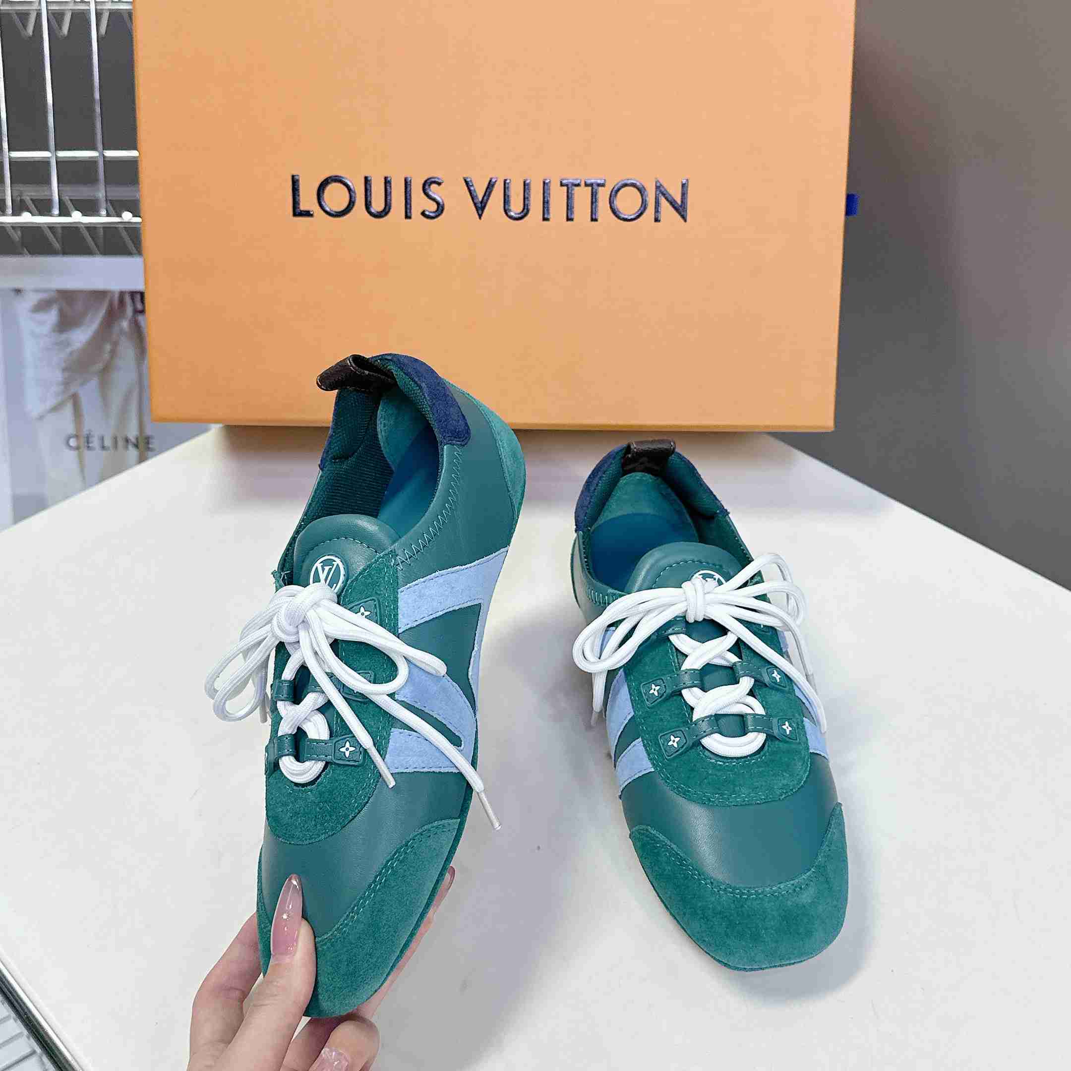 Louis Vuitton LV Sneakerina   1AHNE2 - DesignerGu