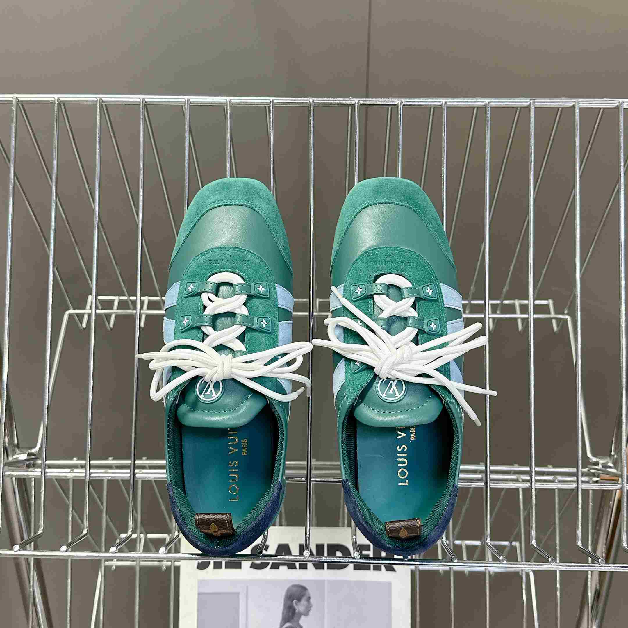 Louis Vuitton LV Sneakerina   1AHNE2 - DesignerGu