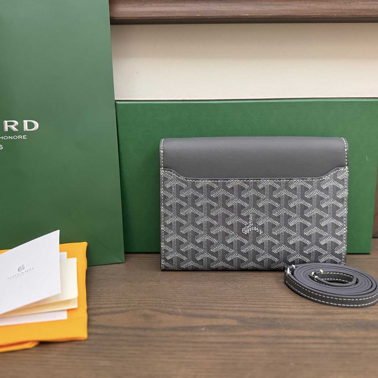 Goyard Chypre Wallet-Pouch - DesignerGu