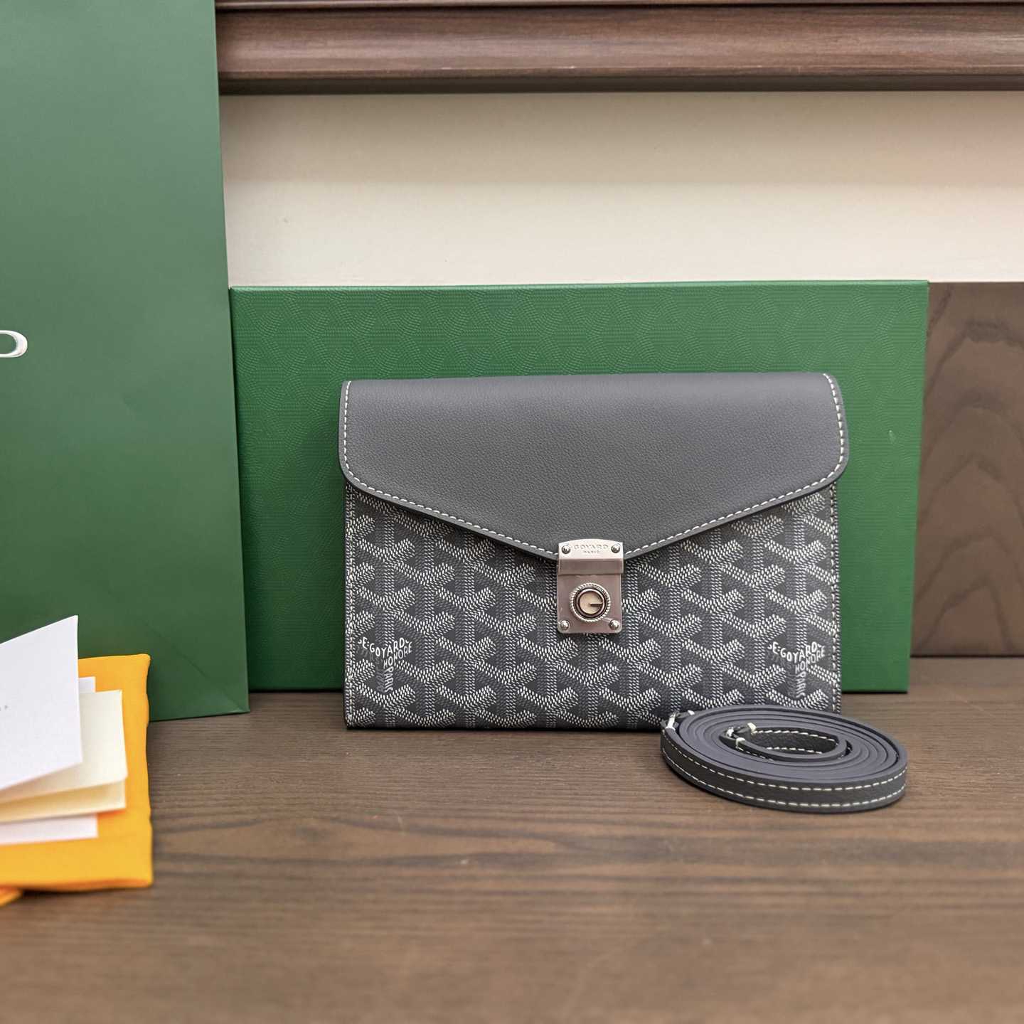 Goyard Chypre Wallet-Pouch - DesignerGu