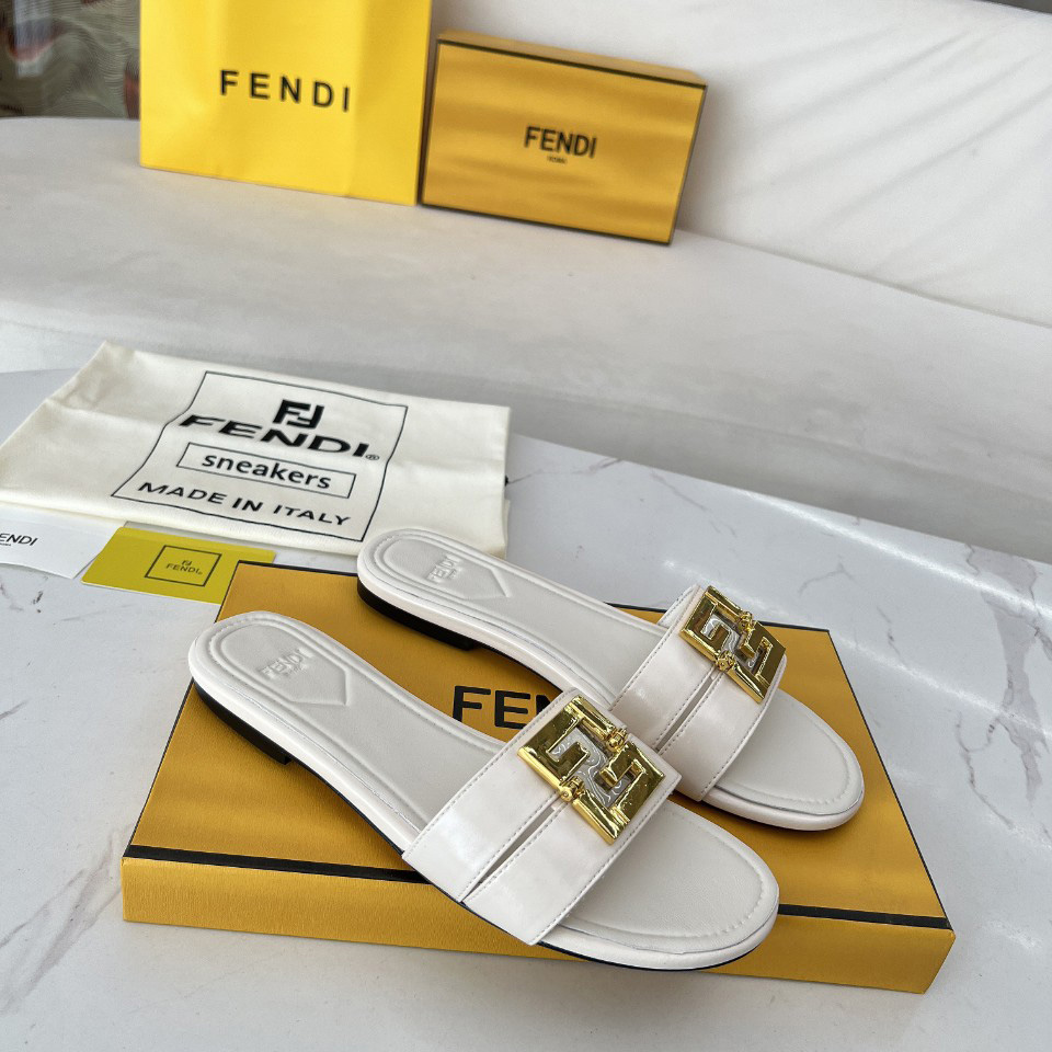 Fendi FFold White Leather Sandals - DesignerGu