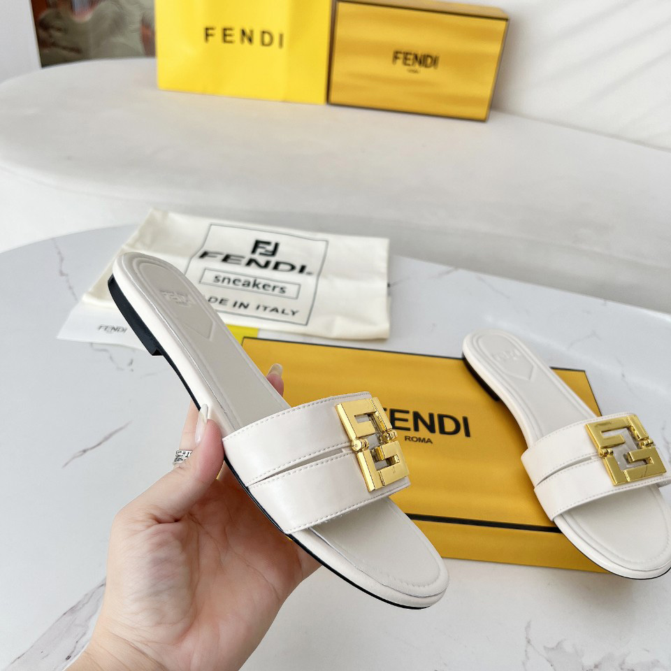 Fendi FFold White Leather Sandals - DesignerGu
