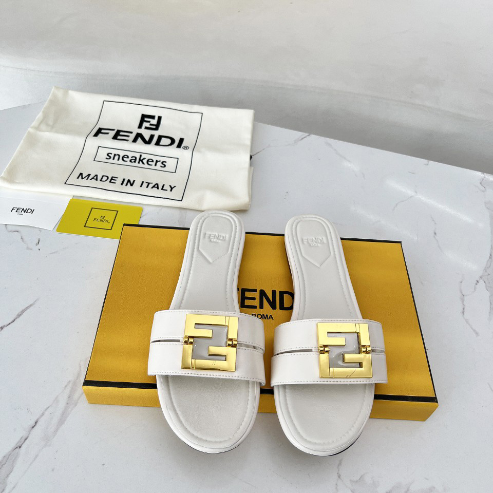 Fendi FFold White Leather Sandals - DesignerGu