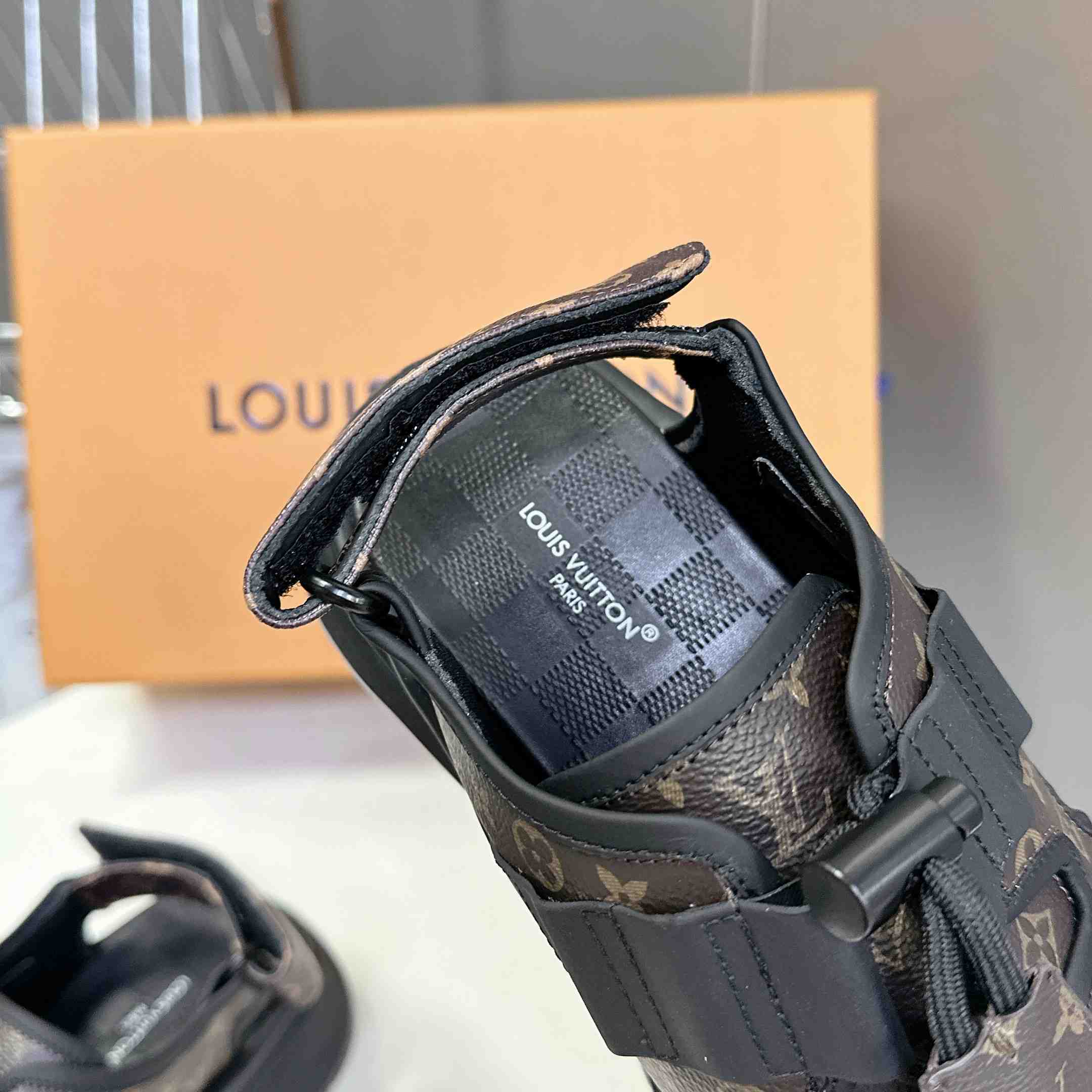 Louis Vuitton Chameleon Platform Sandal   1AHOAG - DesignerGu