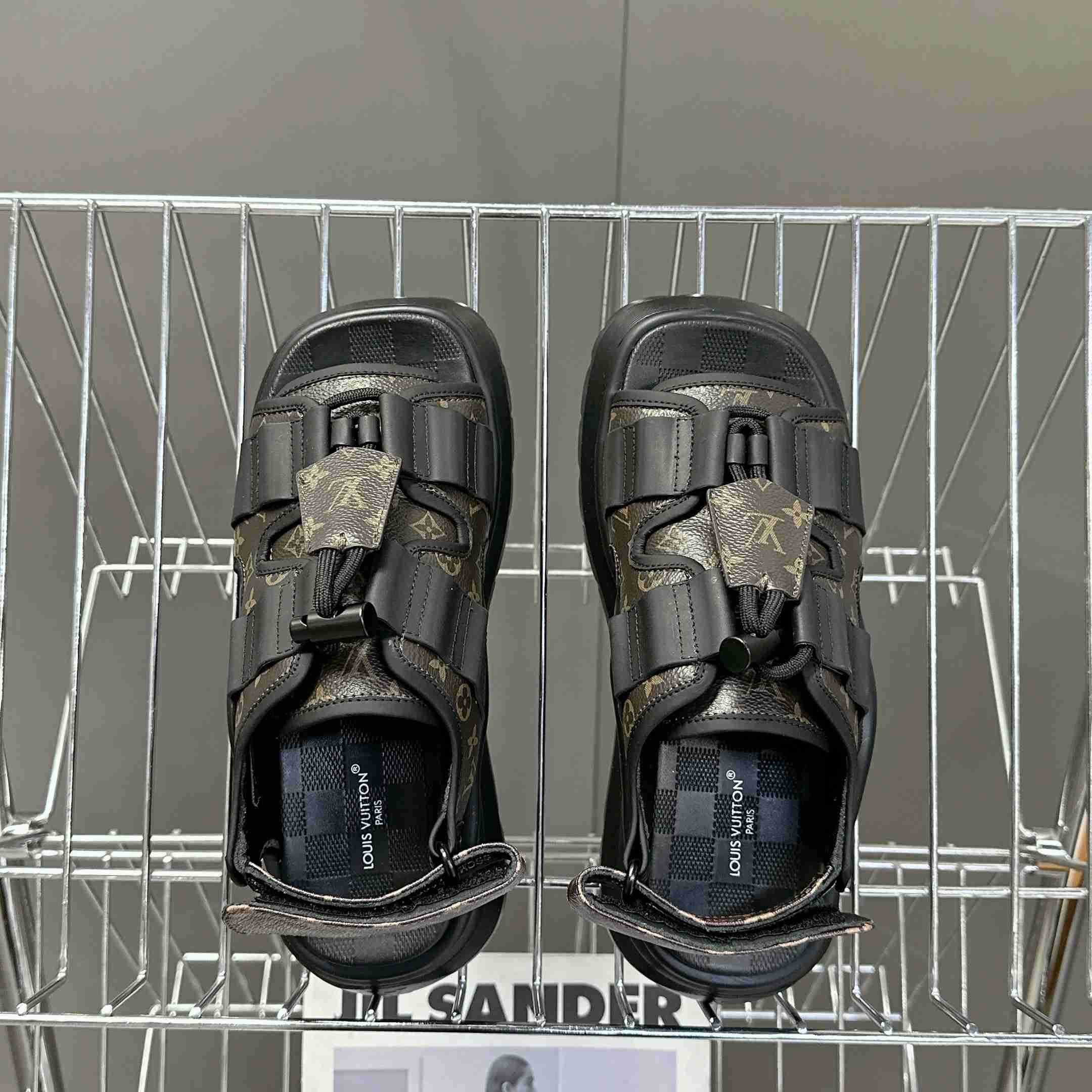 Louis Vuitton Chameleon Platform Sandal   1AHOAG - DesignerGu