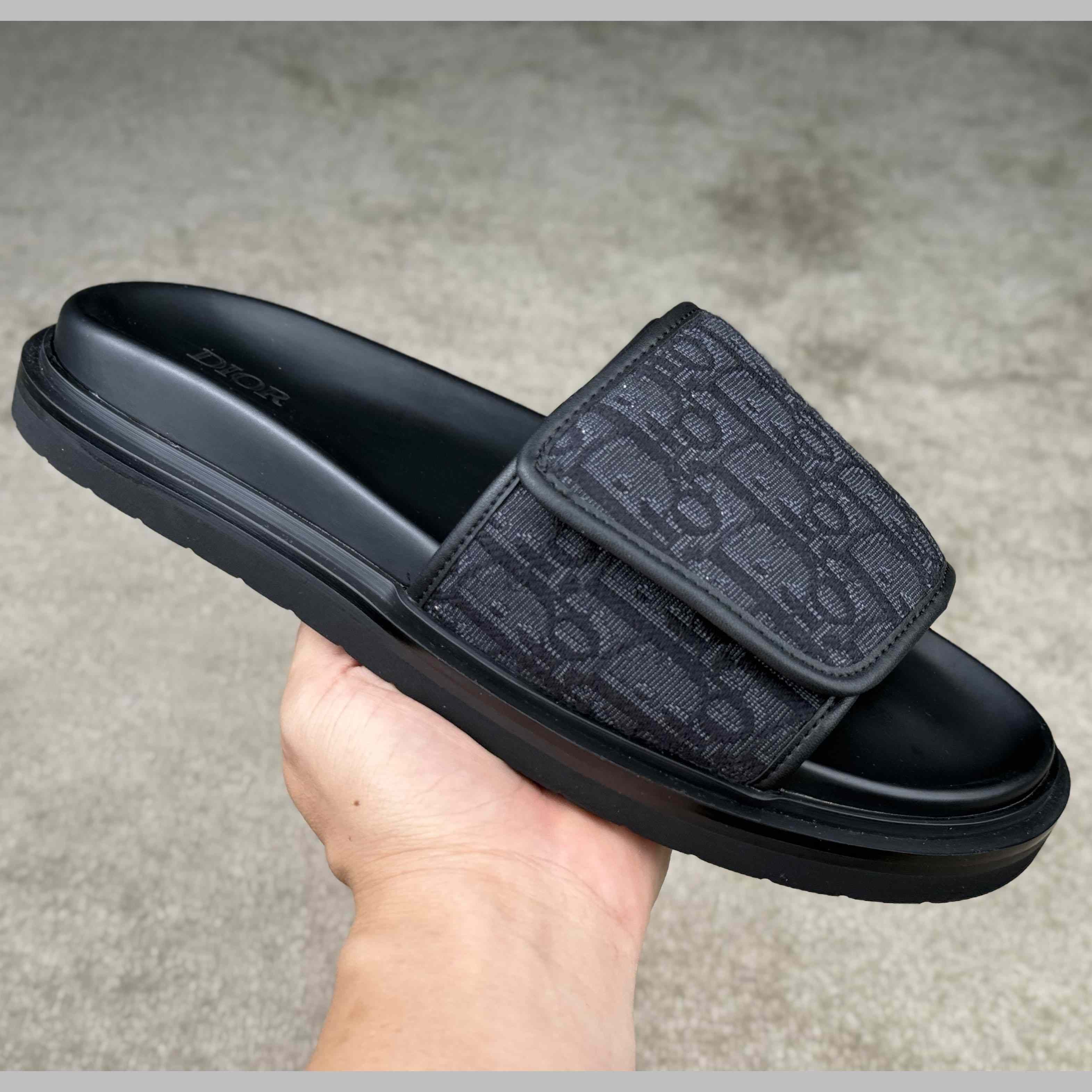 Dior Aqua Sandal  - DesignerGu