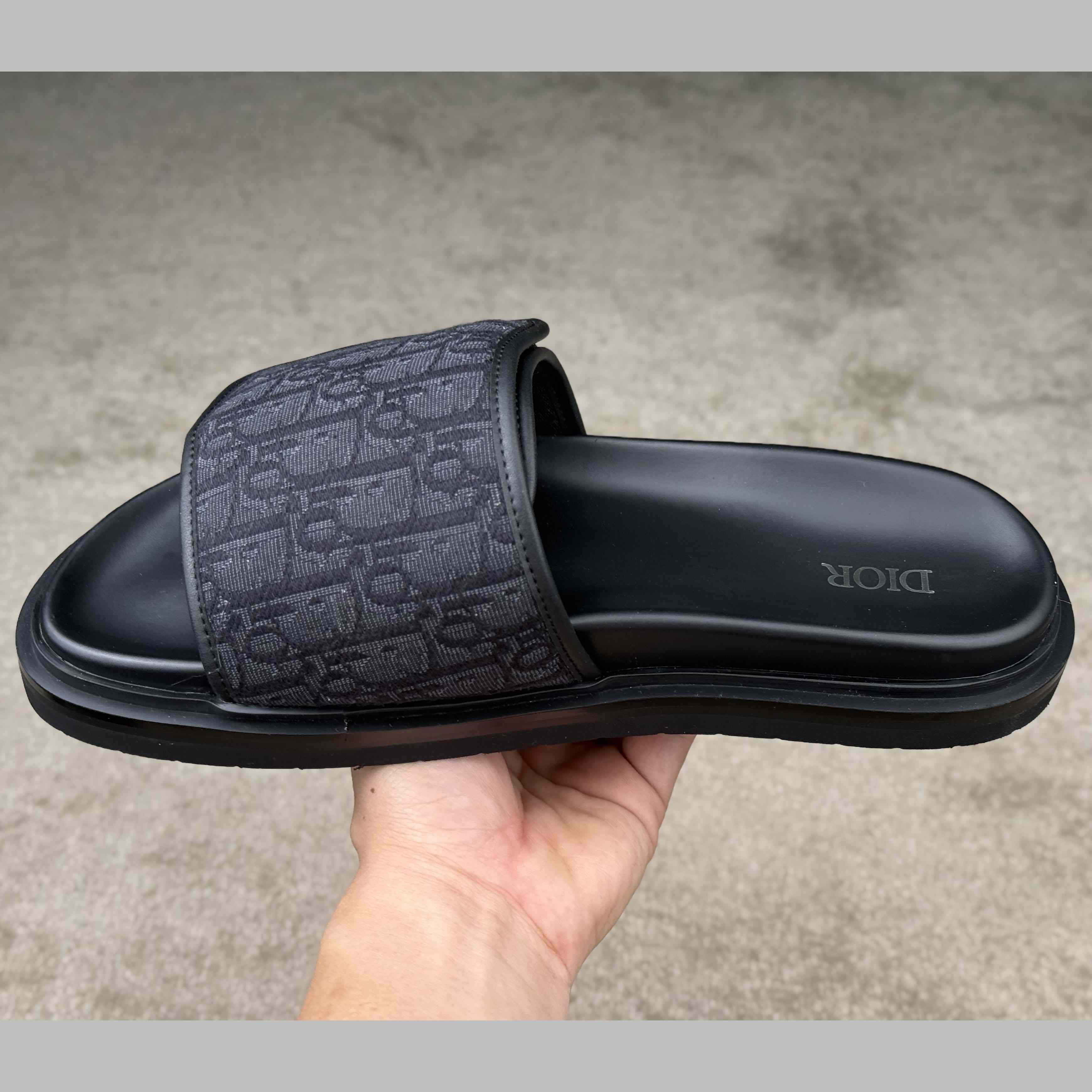 Dior Aqua Sandal  - DesignerGu