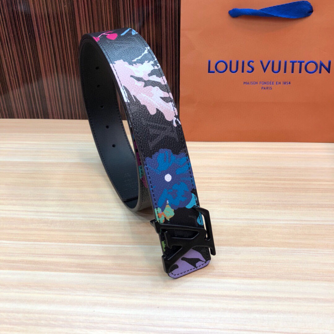 Louis Vuitton Reversible Belt - DesignerGu