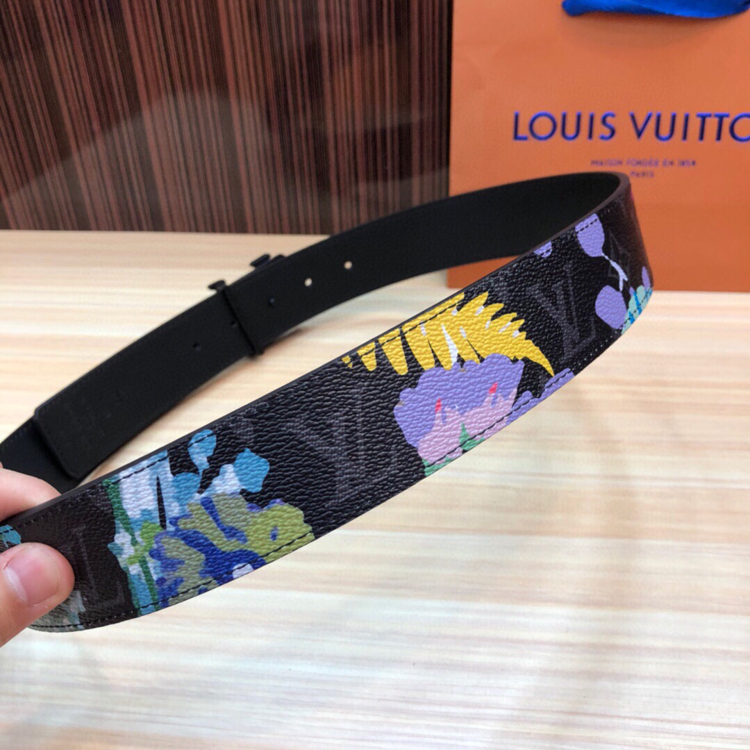 Louis Vuitton Reversible Belt - DesignerGu