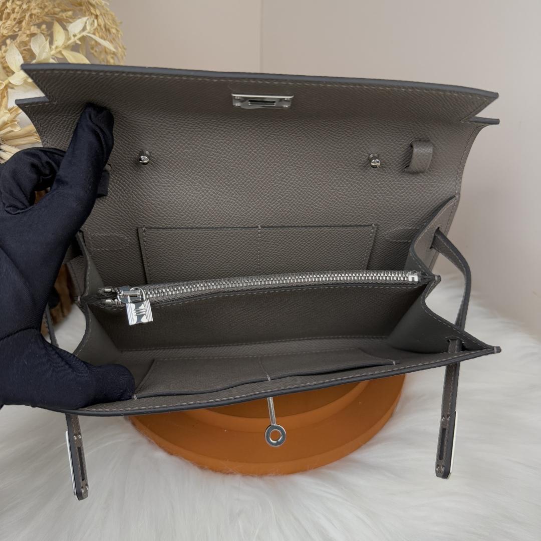 Hermes Kelly Classique To Go Wallet - DesignerGu