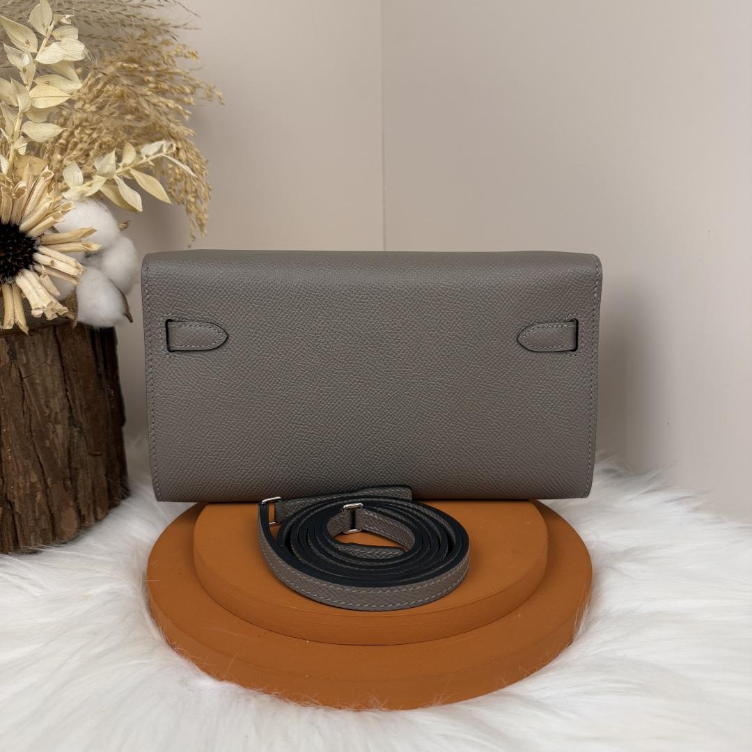 Hermes Kelly Classique To Go Wallet - DesignerGu