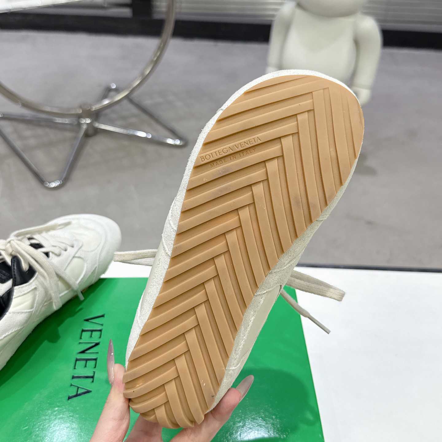 Bottega Veneta Orbit Flash Sneaker - DesignerGu