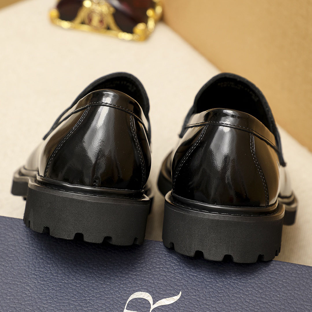 Dior Explorer Loafer - DesignerGu