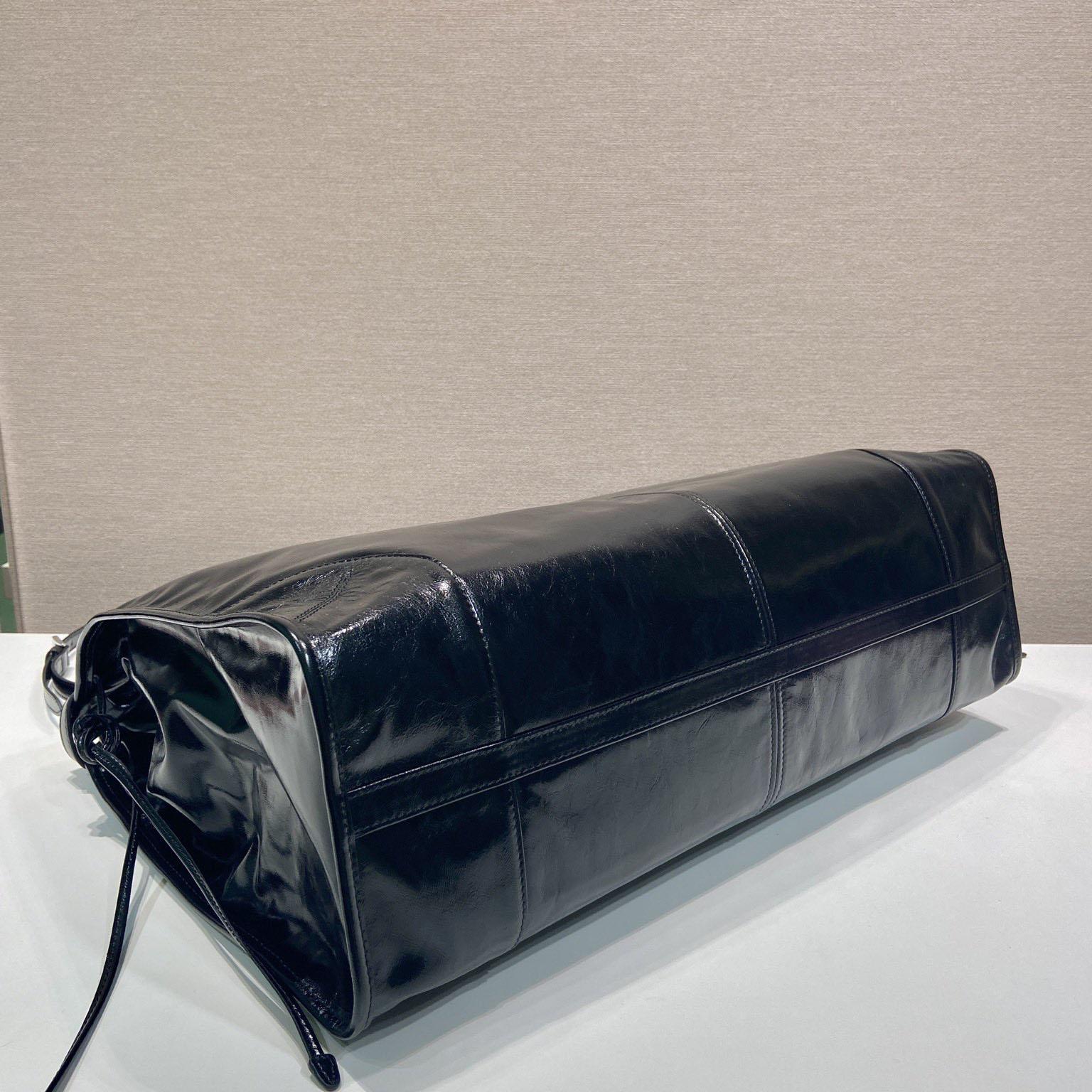 Prada Leather Tote Bag - DesignerGu